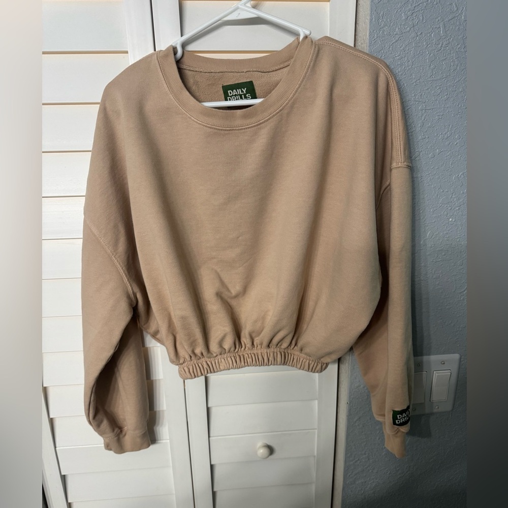 Daily Drills Oversized Cropped Crewneck – Bubble Crew XS/S